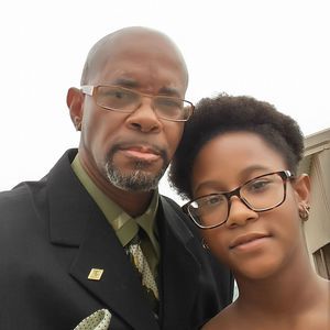 Meet your Posher, Elisha